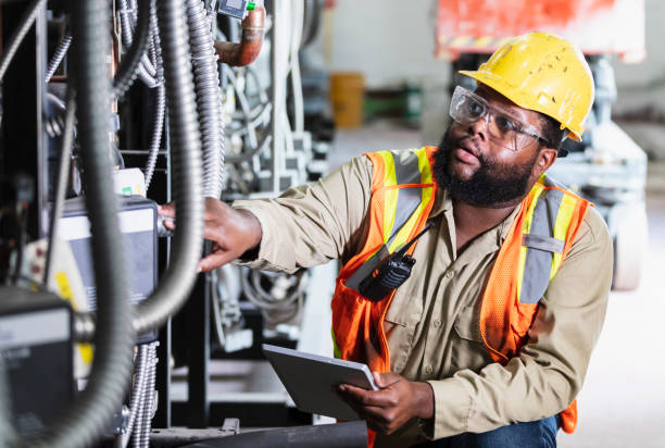Best Affordable Emergency Electrician  in Yazoo City, MS